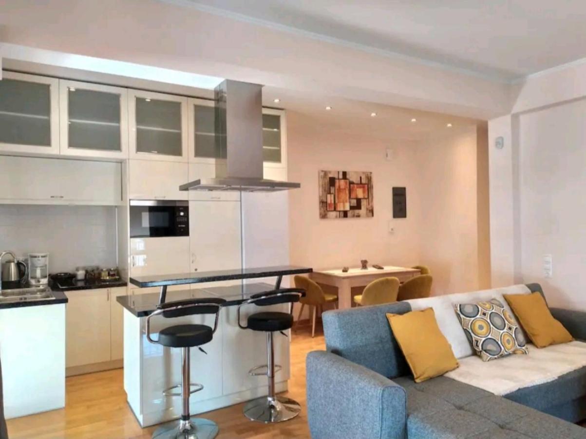 Stylish -Modern Apartment Heart Of Marousi Atina Dış mekan fotoğraf