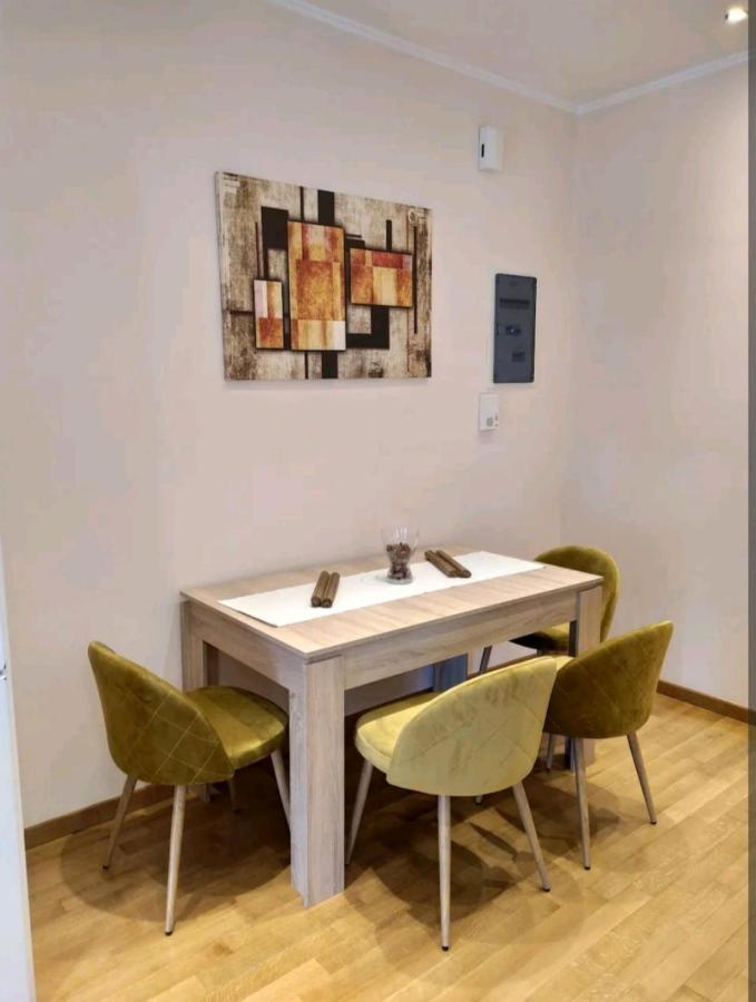Stylish -Modern Apartment Heart Of Marousi Atina Dış mekan fotoğraf